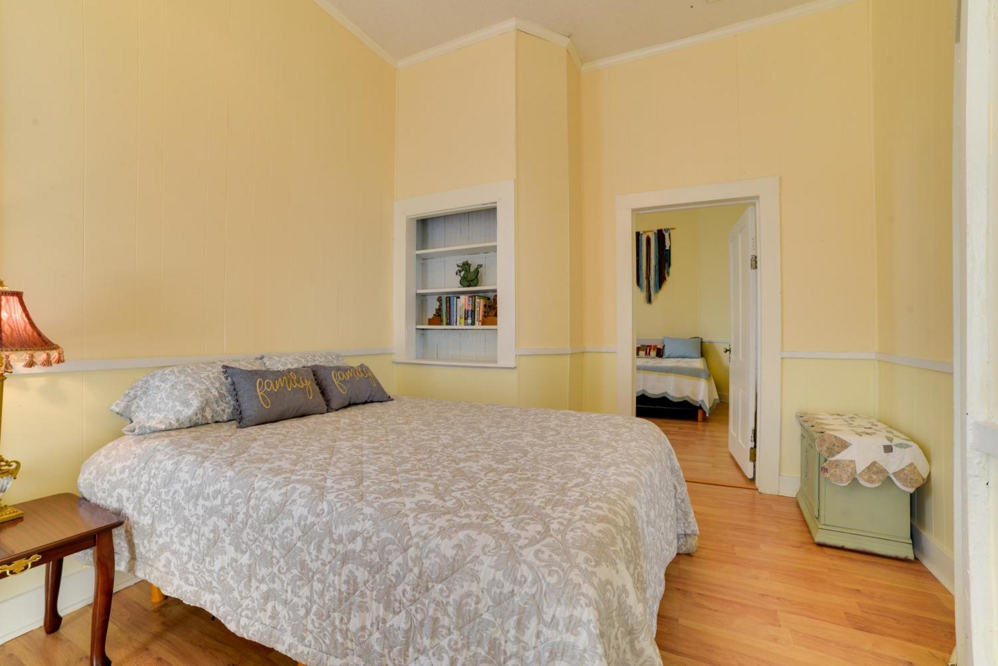 Cozy Thomasville Cottage - Walk To Downtown! Bagian luar foto