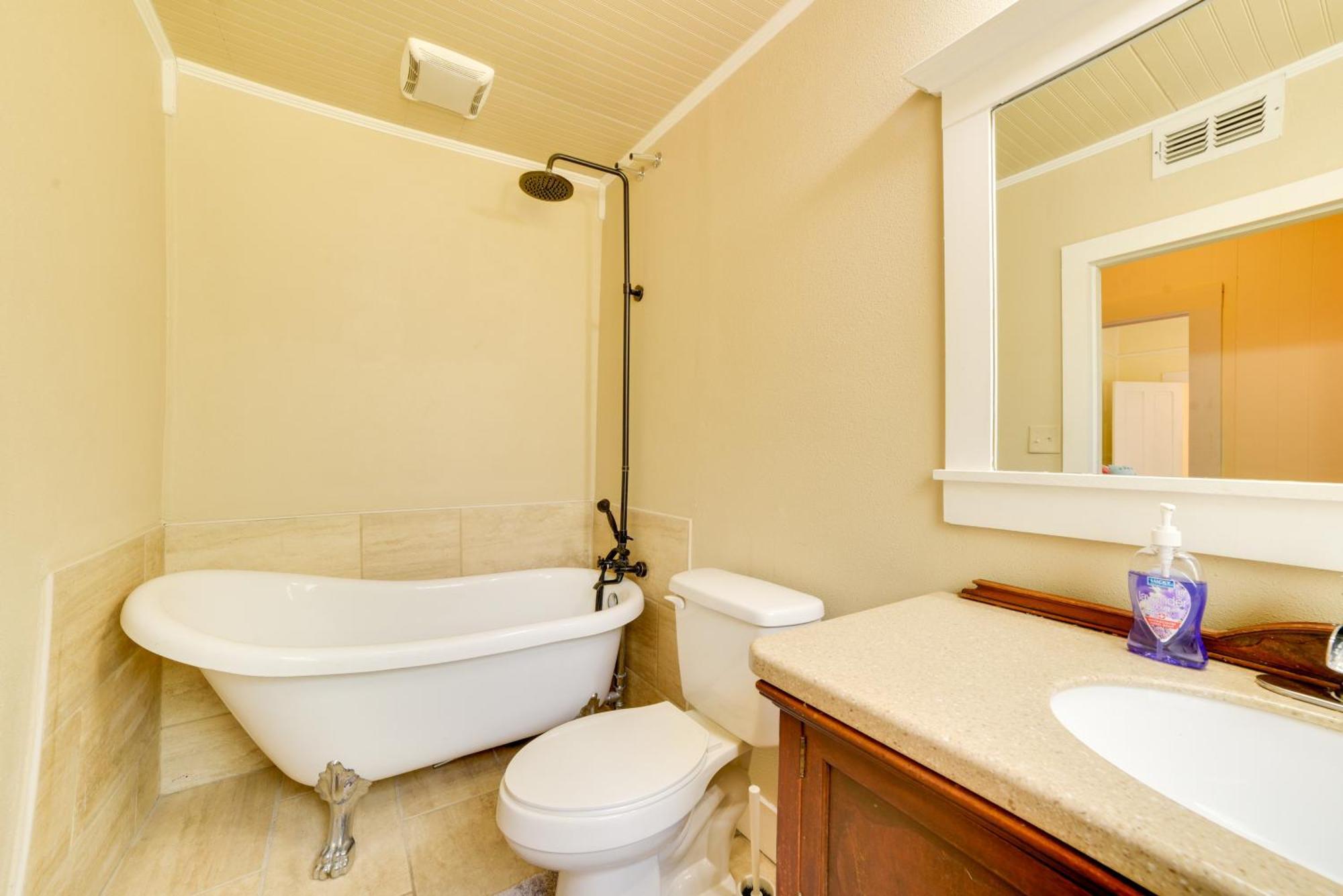 Cozy Thomasville Cottage - Walk To Downtown! Bagian luar foto